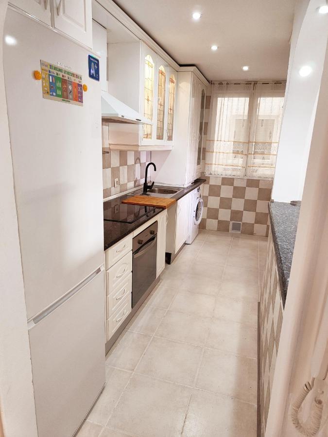 2Bdr Sunny Apartment With Pool And Private Parking In Benalmádena Buitenkant foto