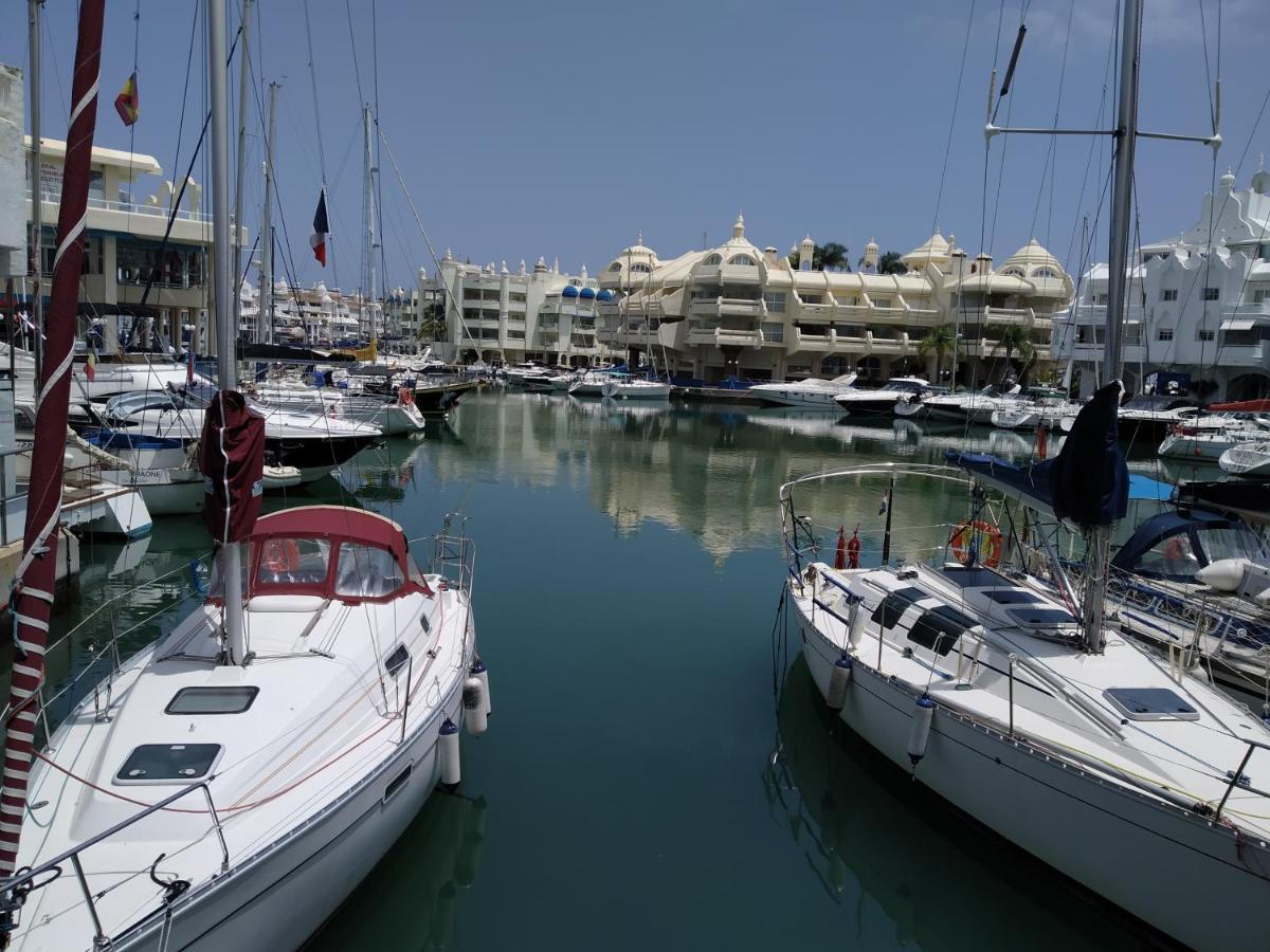 2Bdr Sunny Apartment With Pool And Private Parking In Benalmádena Buitenkant foto