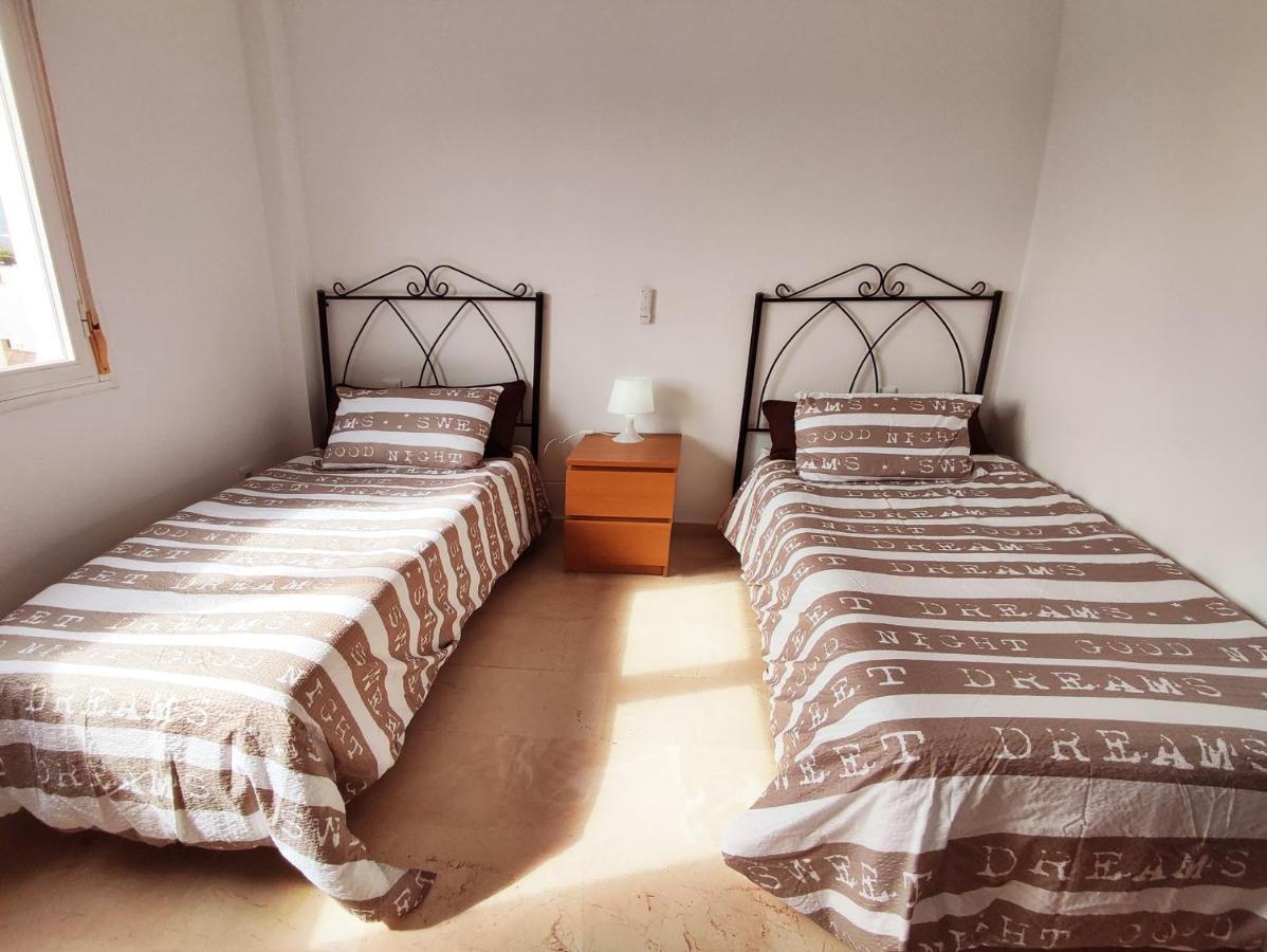 2Bdr Sunny Apartment With Pool And Private Parking In Benalmádena Buitenkant foto